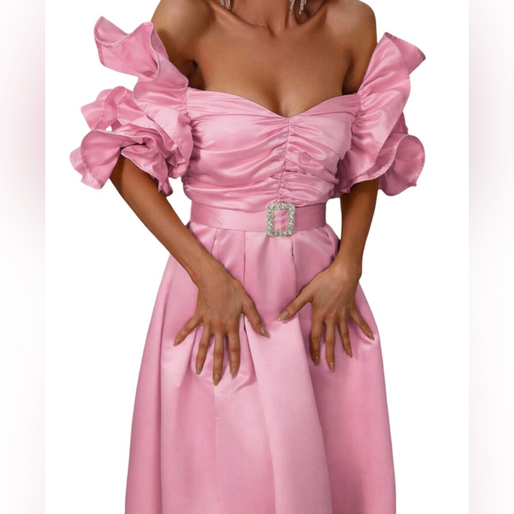 Elegant Pink Off-Shoulder Prom Gown with Ruffled Sleeves - Picture 4 of 4